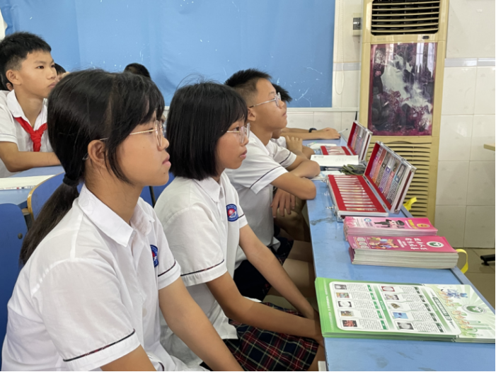 阜沙鎮(zhèn)禁毒信息〔2022〕第141期--阜沙禁毒宣傳進豐聯(lián)小學(xué)  護航青春不“毒”行（2022.7.